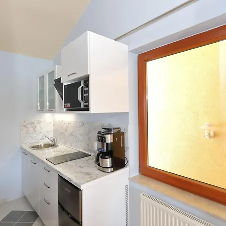 Alsano, No 1 Apartment Basic
